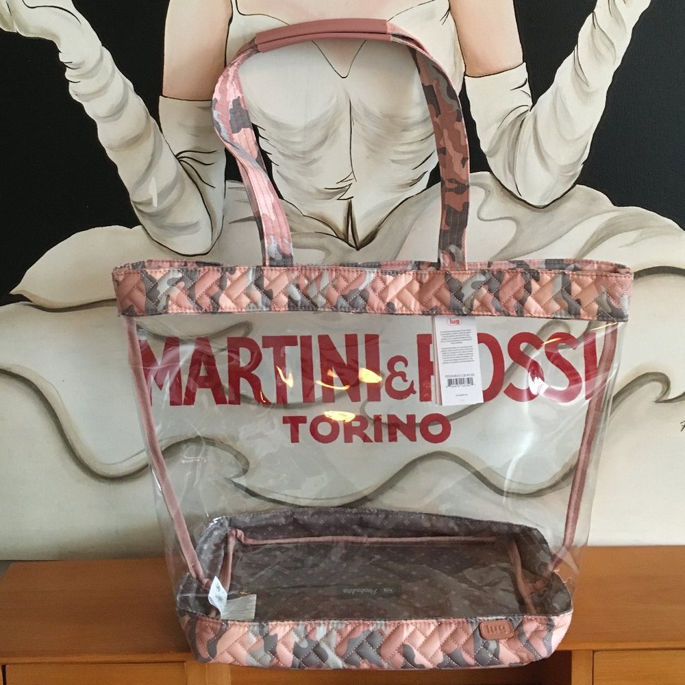 LUG - Peekaboo  Tote in Camo Rose - NWT